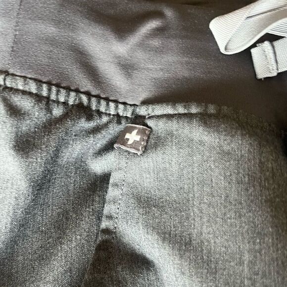 Figs Jogger scrub pants - Picture 4 of 7